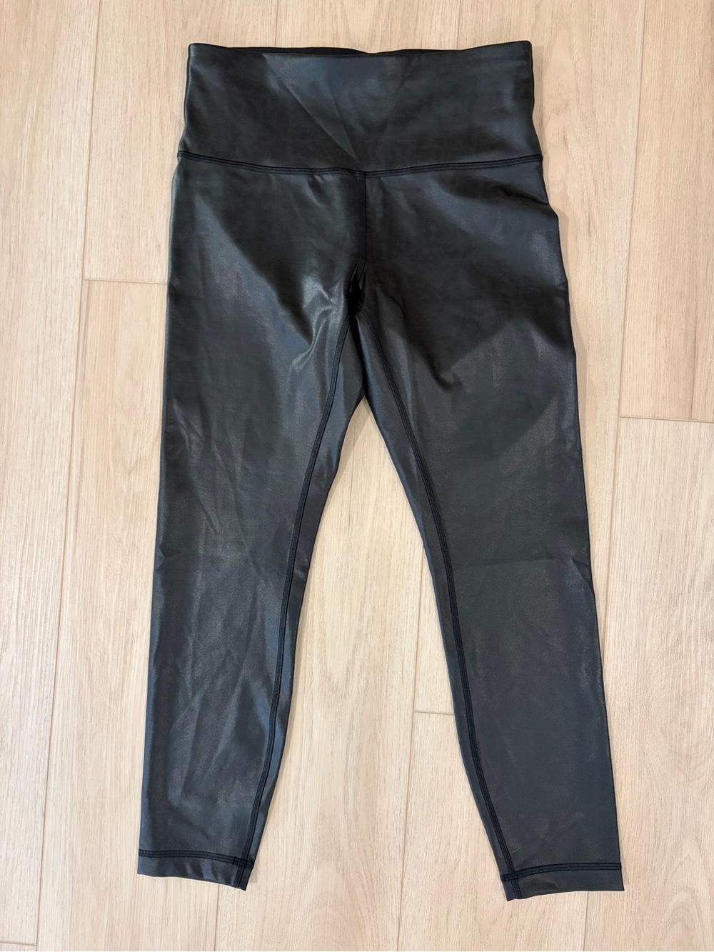 Lululemon wunder under